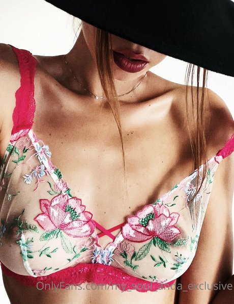 _Anda Kiev star nudes images