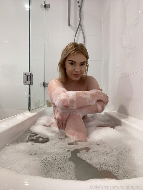 Tynnille Robinson exclusive star photo