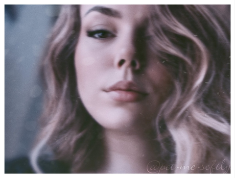 Pet Me Softly star hd pic