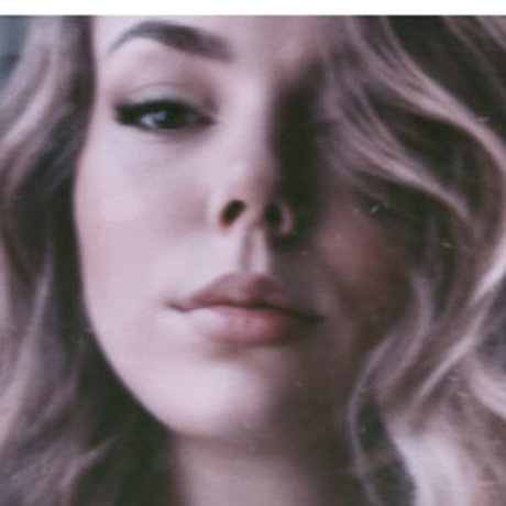 Pet Me Softly top actress pictures