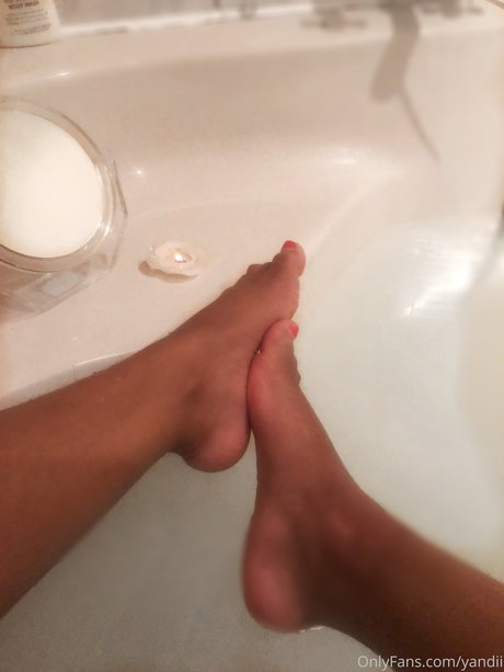 Yandii_ free model pics