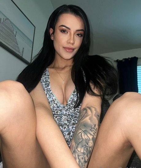 plug onlyfans beautiful naked pic