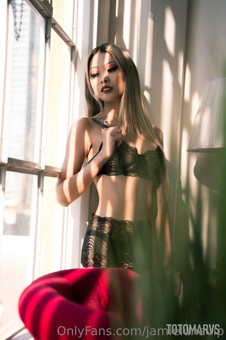 skinny brunette onlyfans pretty galleries