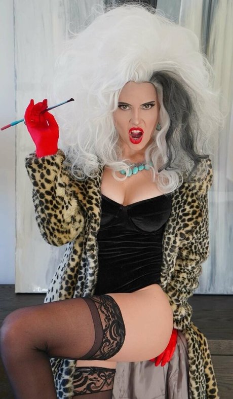 Amanda Cerny hot star images