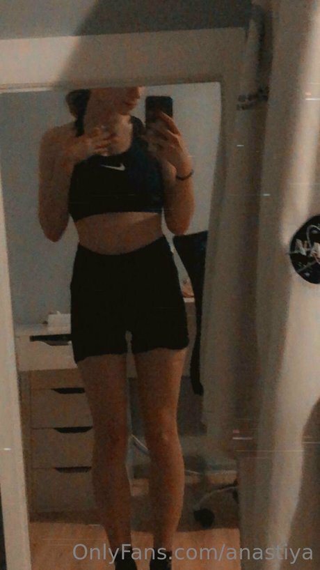 Anastiya model adult gallery