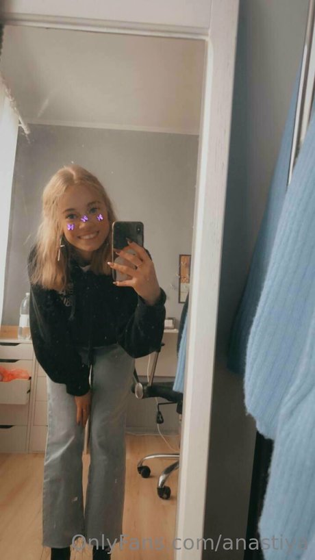 Anastiya sex star galleries