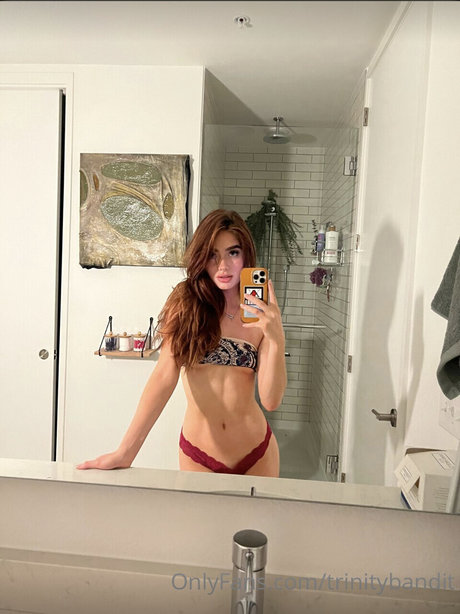 Trinity Bandit nude star archive