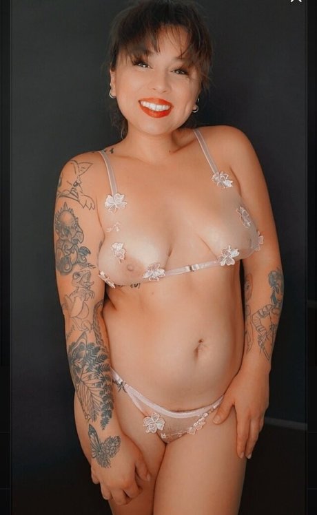 Zumbieallure nudes star galleries