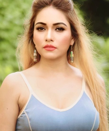 Zoya Rathore nice pornstar galleries