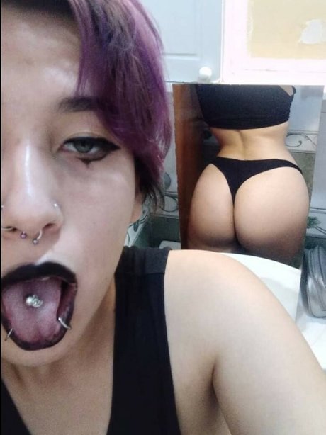 zurdache hd model galleries