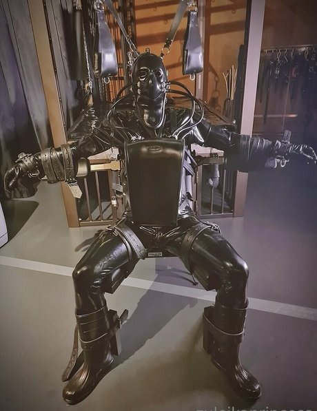 zuleikaprincess model pretty img