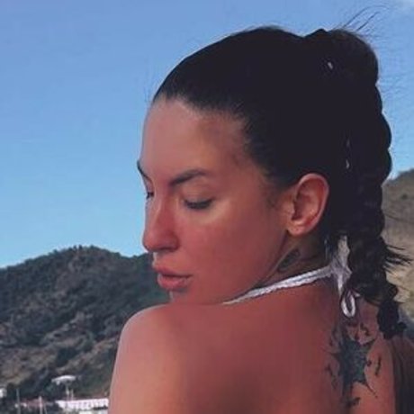 Zvezdana model top archive