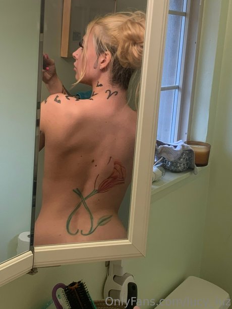 busty ebony onlyfans beautiful pictures