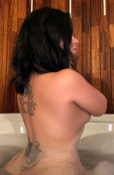 Benhaze44 star sex photo