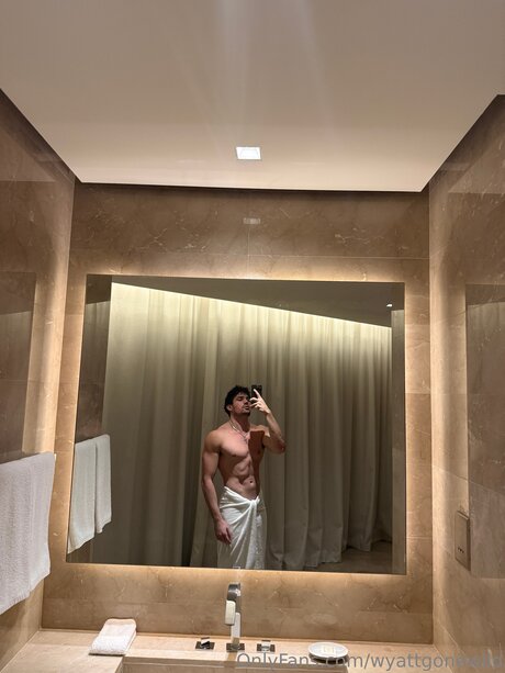 Wyattgonewild model exclusive archive