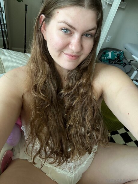 Rubypeachxo pornstar nude galleries