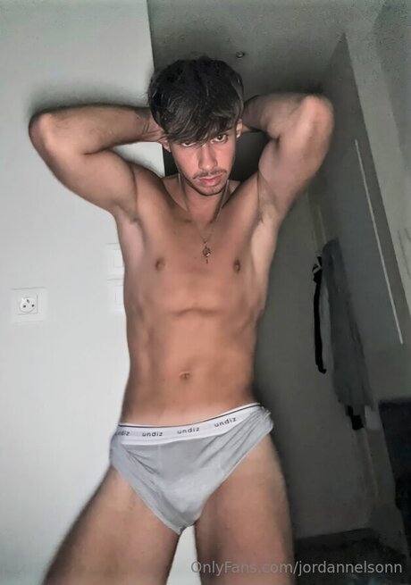 Jordannelsonn model sexy img