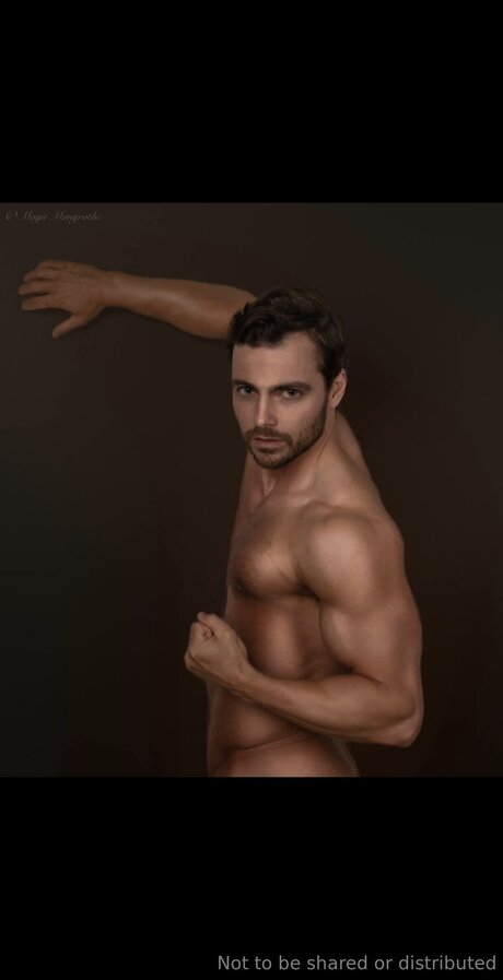 U391344714 perfect actress photo