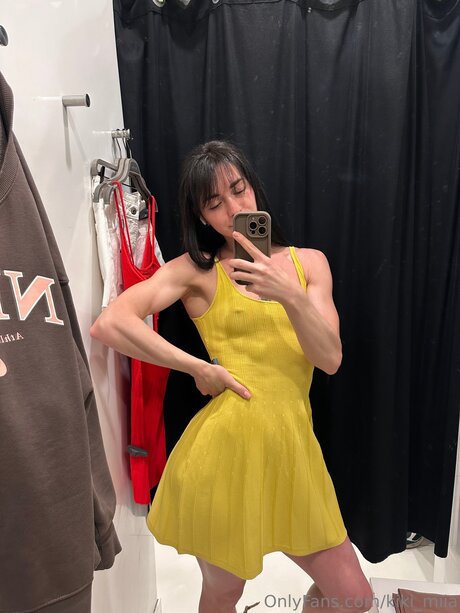 Kiki Miia nude model img