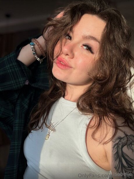 Isabelleone free model pictures