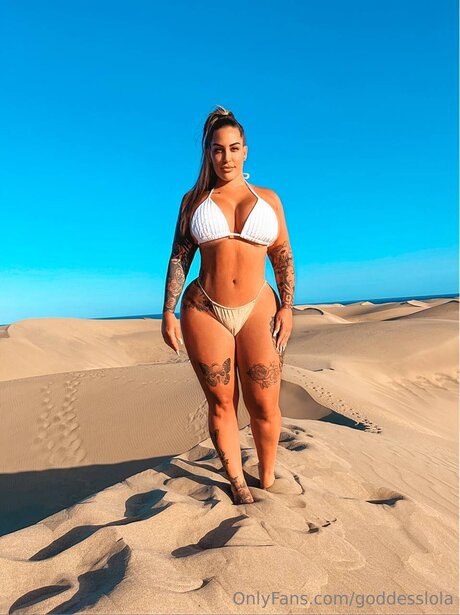 Goddesslola model beautiful img