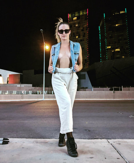 Meesh pornstar nice pics