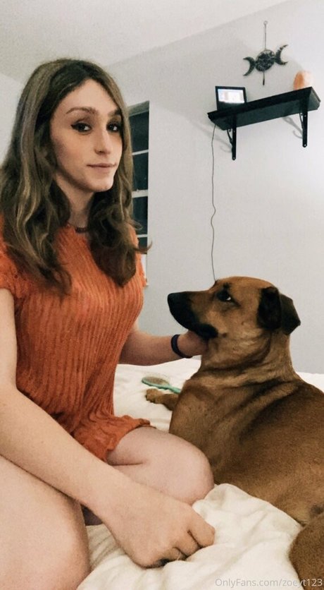 Zoeyt123 star hot photos