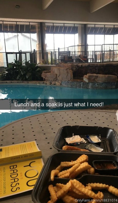 Zoeyt123 nice actress img