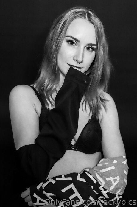 Jackypics nice actress pic