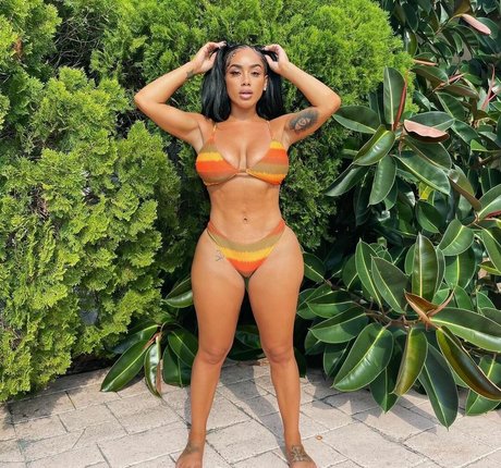 Jasmin Cadavid hot model pic