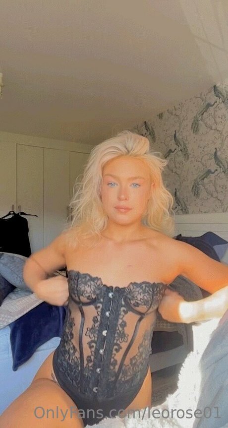 big tits squirt onlyfans hot nude photo