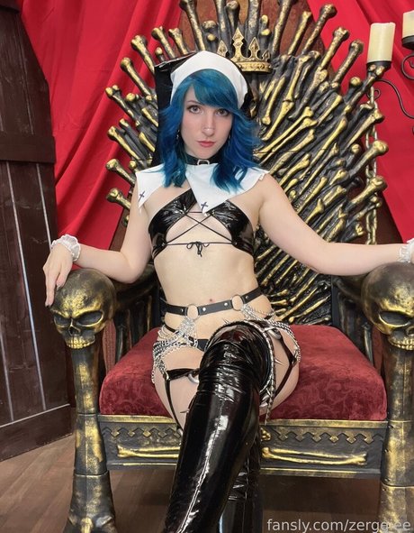 zerggiee star adult picture