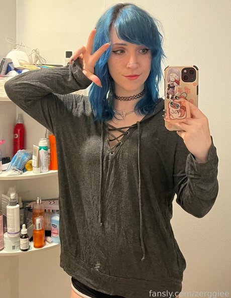 zerggiee art actress img