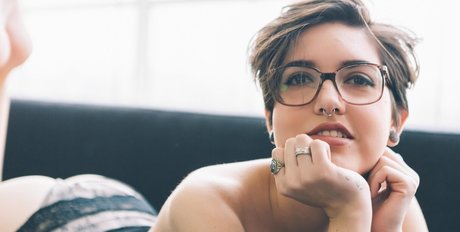 Zeppelin Heart exclusive pornstar pics