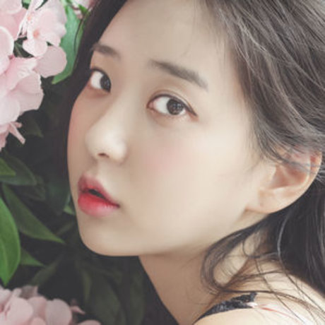 Zenny nude pornstar pictures