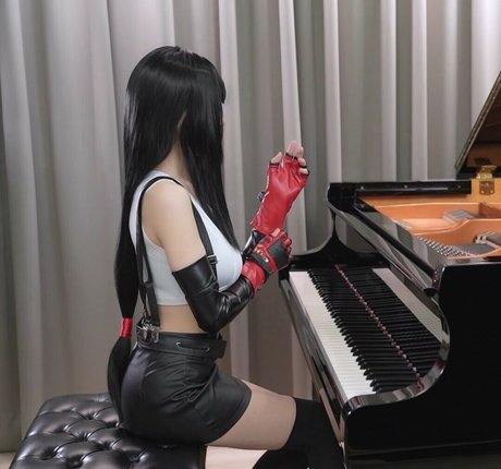 Rus Piano star best image