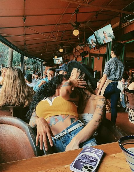 Caitlin Caitlinwoah pornographic actress photo