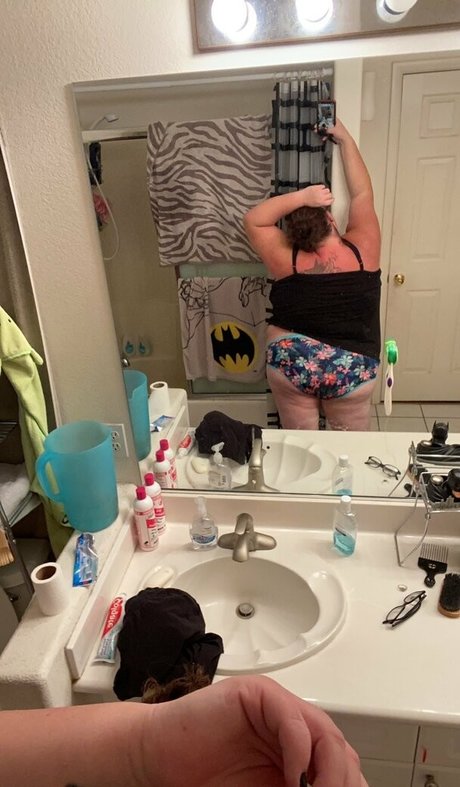 slim onlyfans beautiful xxx photo