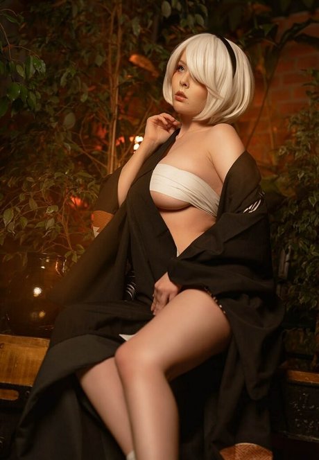 Helly Valentine naked star pic