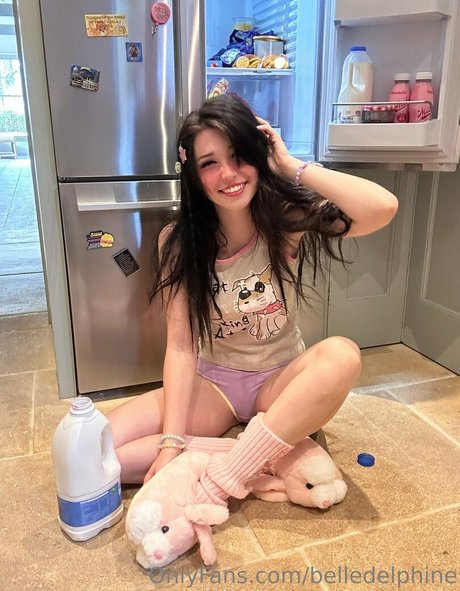 brunette wife onlyfans porno images