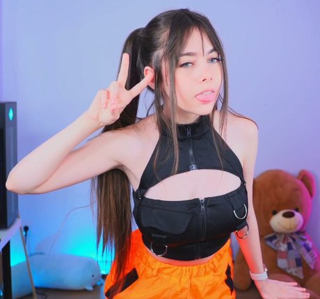 IJenz high quality pornstar picture