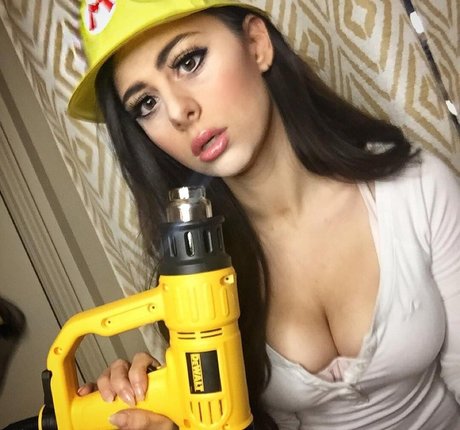 Azzyland star top archive