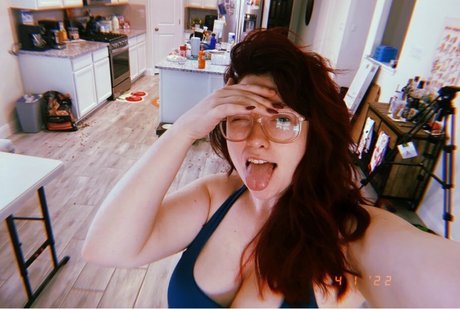 Koolysmiley hd model images