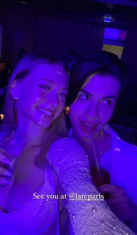 Sophia Diamond model hot photos