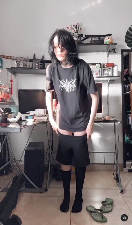 Pitayaq erotic actress galleries