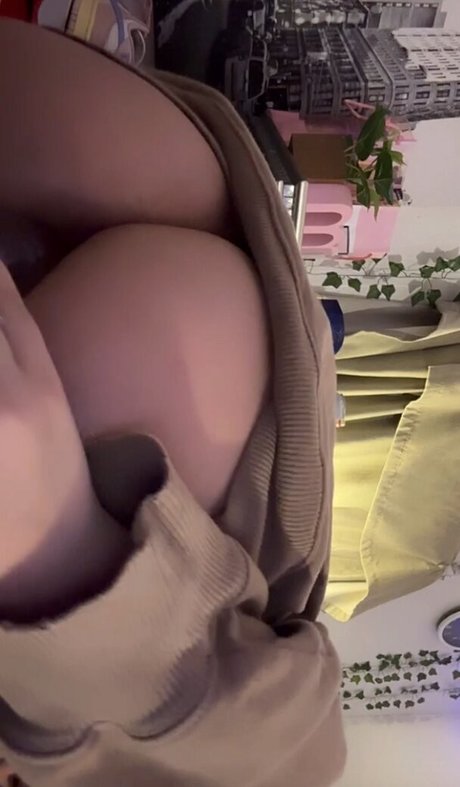 Demon Lives nude pornstar pic