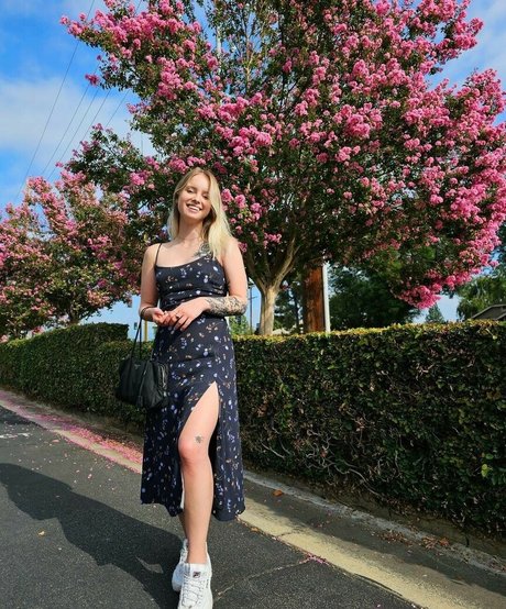 Sonja Reid pornstar erotic picture