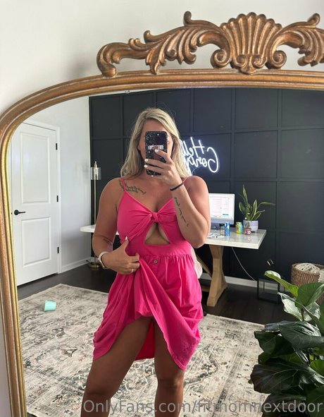 fitmomnextdoor pornstar hd pics