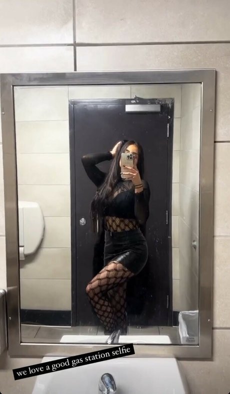 Noheli_ star nude pictures