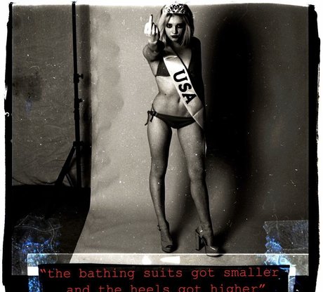 Willow Shields pretty model photo